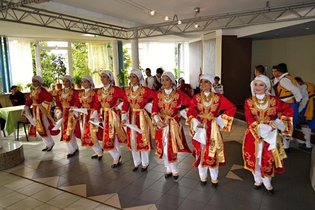 Hotel Rozvoj Klatovy Εξωτερικό φωτογραφία