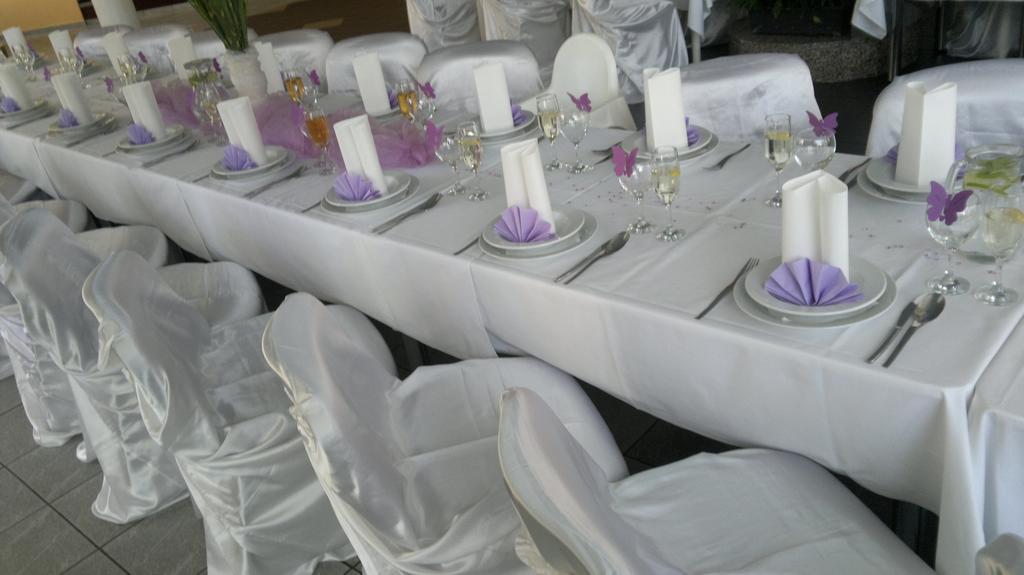 Hotel Rozvoj Klatovy Εξωτερικό φωτογραφία