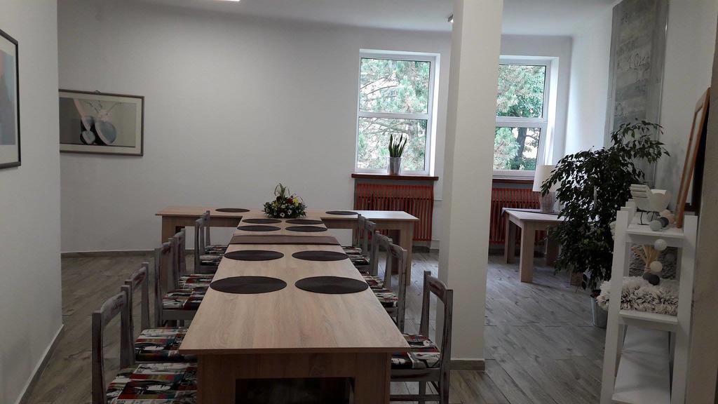 Hotel Rozvoj Klatovy Εξωτερικό φωτογραφία